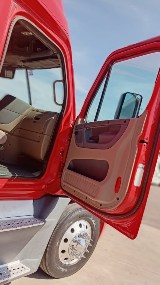 2017 Freightliner Cascadia | Motor Detroit DD15, 10 cambios