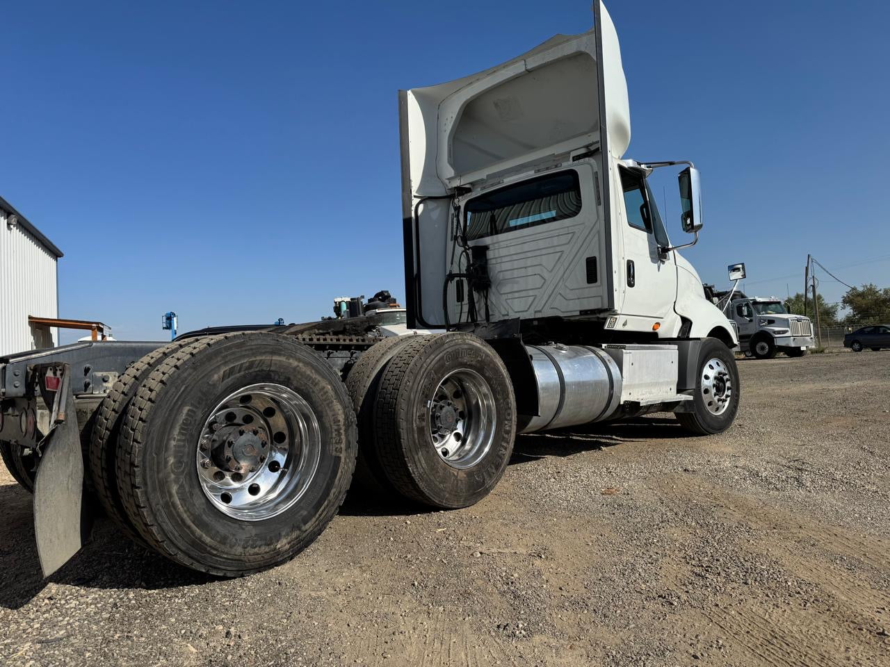 2016 International ProStar ISX – Frontier Equipment Sales