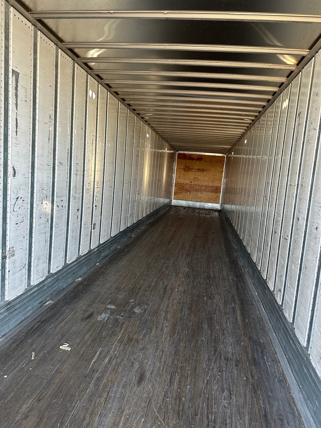 2013 Utility 4000D-X Caja Seca 53’ – Frontier Equipment Sales
