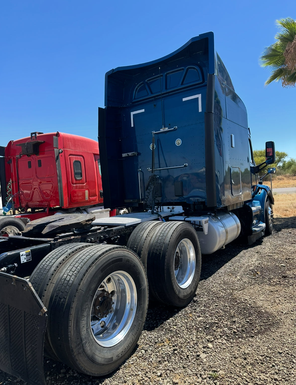 2016 Peterbilt 579 – Frontier Equipment Sales