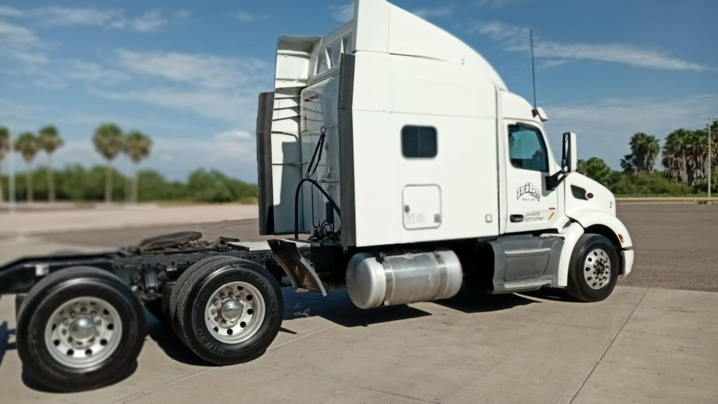 2016 PETERBILT 579 Cummins ISX 10 cambios !!!!