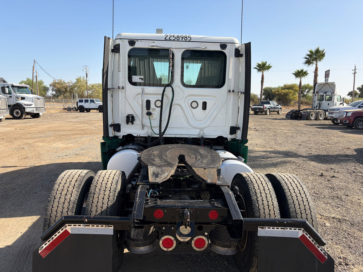2018 FREIGHTLINER CASCADIA (MULITA) / $450,000