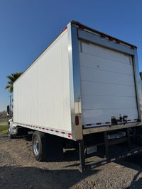 2018 Freightliner M2 refrigerador