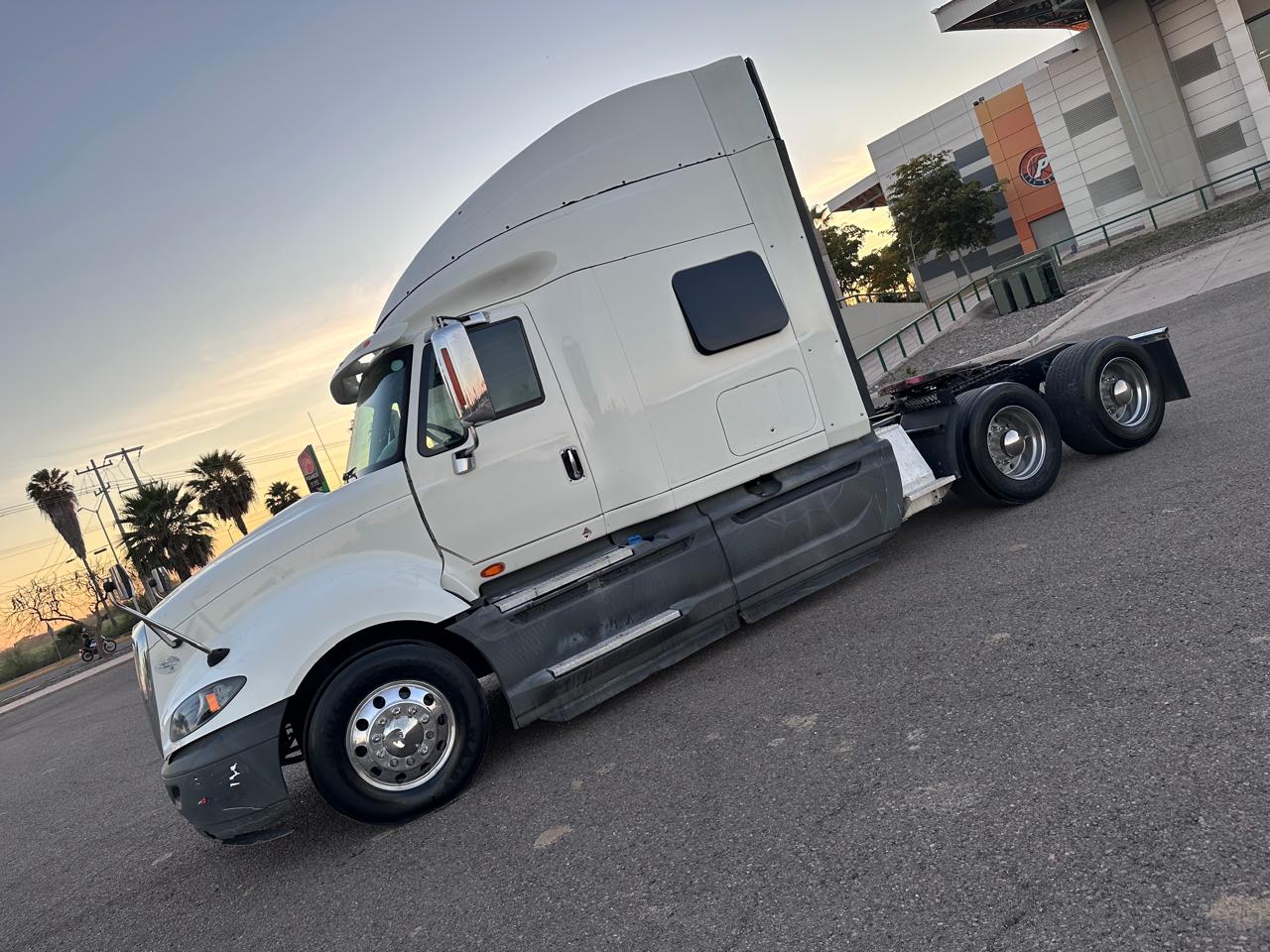 International ProStar 2017 | Cummins ISX | Automático