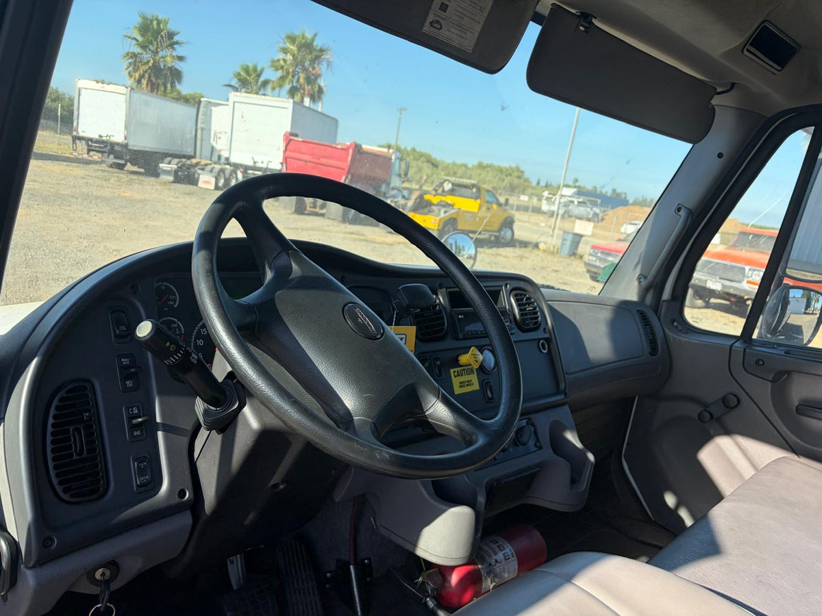 2018 FREIGHTLINER M2 (FLATBED) / $550,000