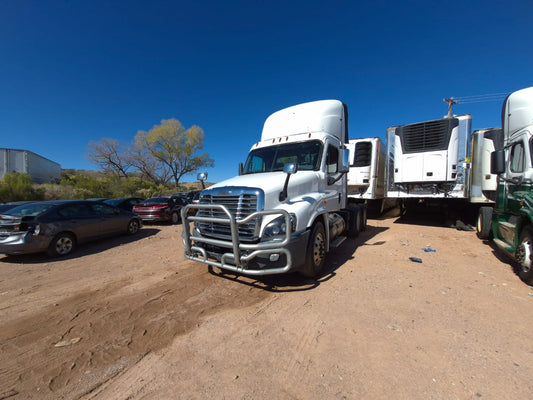 Freightliner Cascadia 2017 | Motor Cummins | Automático