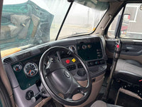 Freightliner Cascadia 2017 | Detroit DD15 | 13 Velocidades