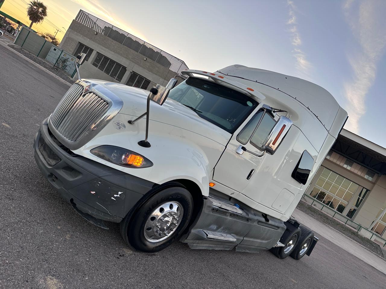 International ProStar 2017 | Cummins ISX | Automático