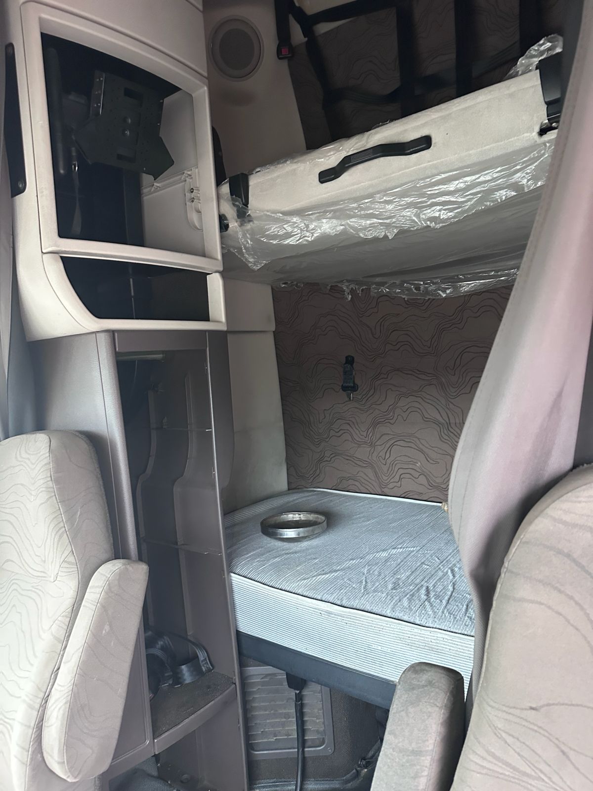 Volvo Sleeper 2016 | Motor DT13 | Automático