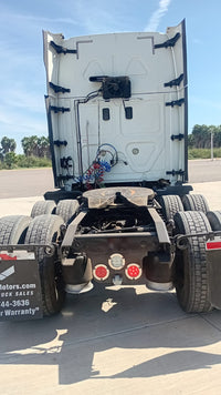 2017 Freightliner Cascadia | Motor Detroit DD15, Automático