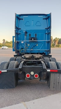 2016 Freightliner Cascadia | Motor Detroit DD15, 10 cambios