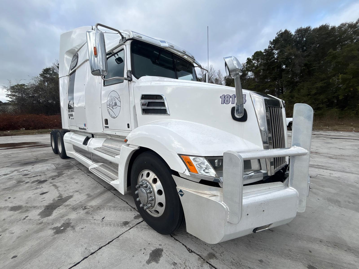Western Star 2018 | Detroit DD15 | Automático DT12