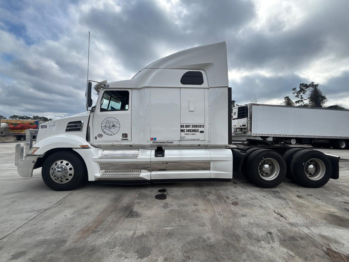 Western Star 2018 | Detroit DD15 | Automático DT12