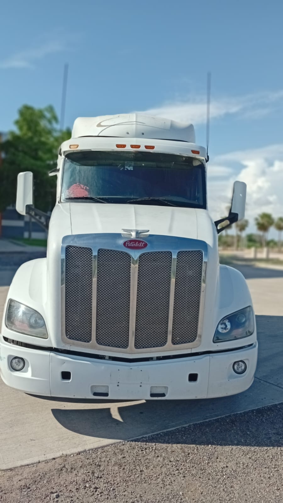 2016 PETERBILT 579 Cummins ISX 10 cambios !!!!