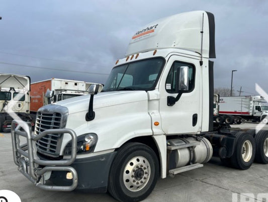 Freightliner Day Cab 2016 | Tractocamión con Cummins ISX 400 HP | Automático | Suspensión de Aire