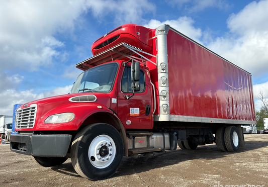 2017 Freightliner M2 Refrigerado | Transmisión Automática | En Venta | Rojo