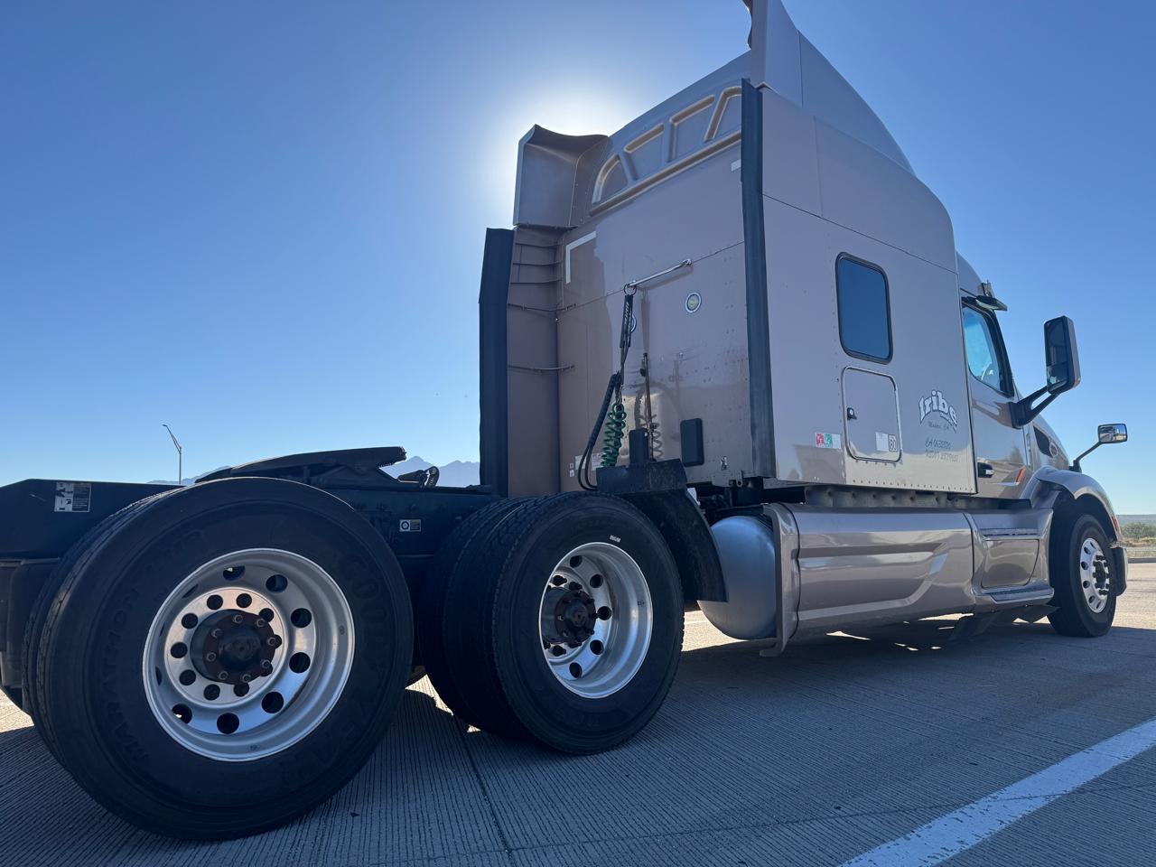 2018 Peterbilt 579 | Motor Cummins ISX, 10 cambios