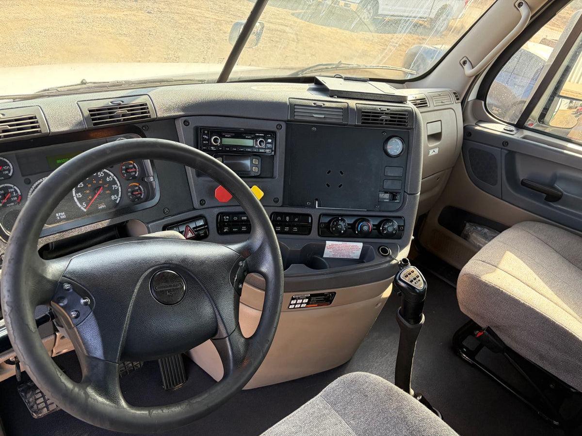 2018 FREIGHTLINER CASCADIA (MULA) / $450,000