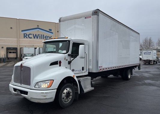 2017 Kenworth T370 4x2 Caja de 26 pies !!!!